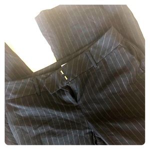 Wide leg Loft pants. Polyester lined. Size 4